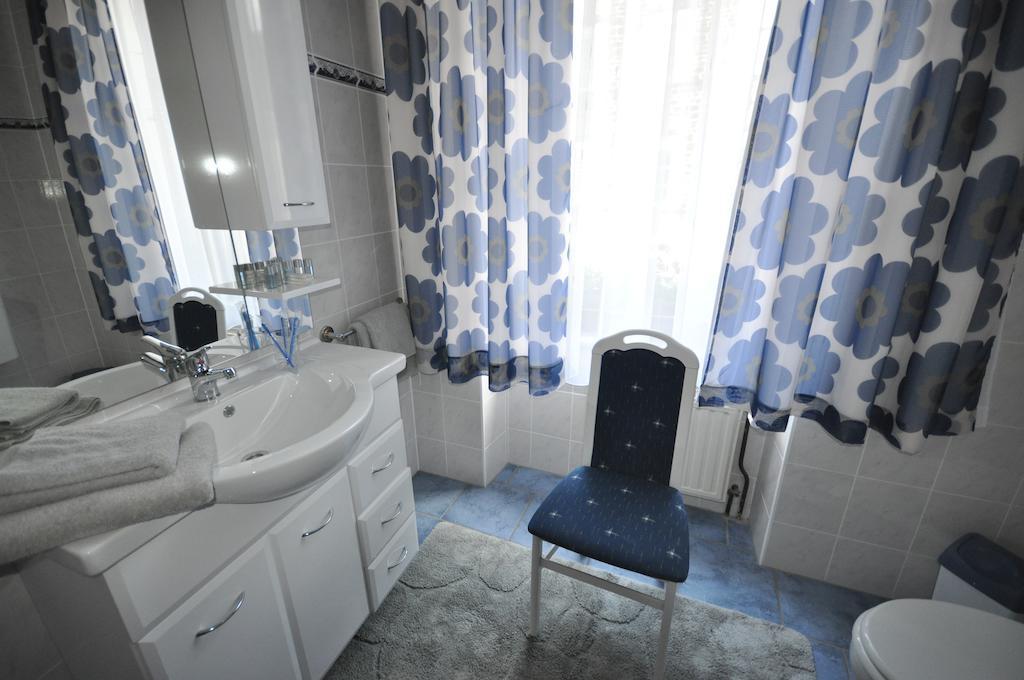 Hotel Restaurant "Athen" Münstermaifeld エクステリア 写真